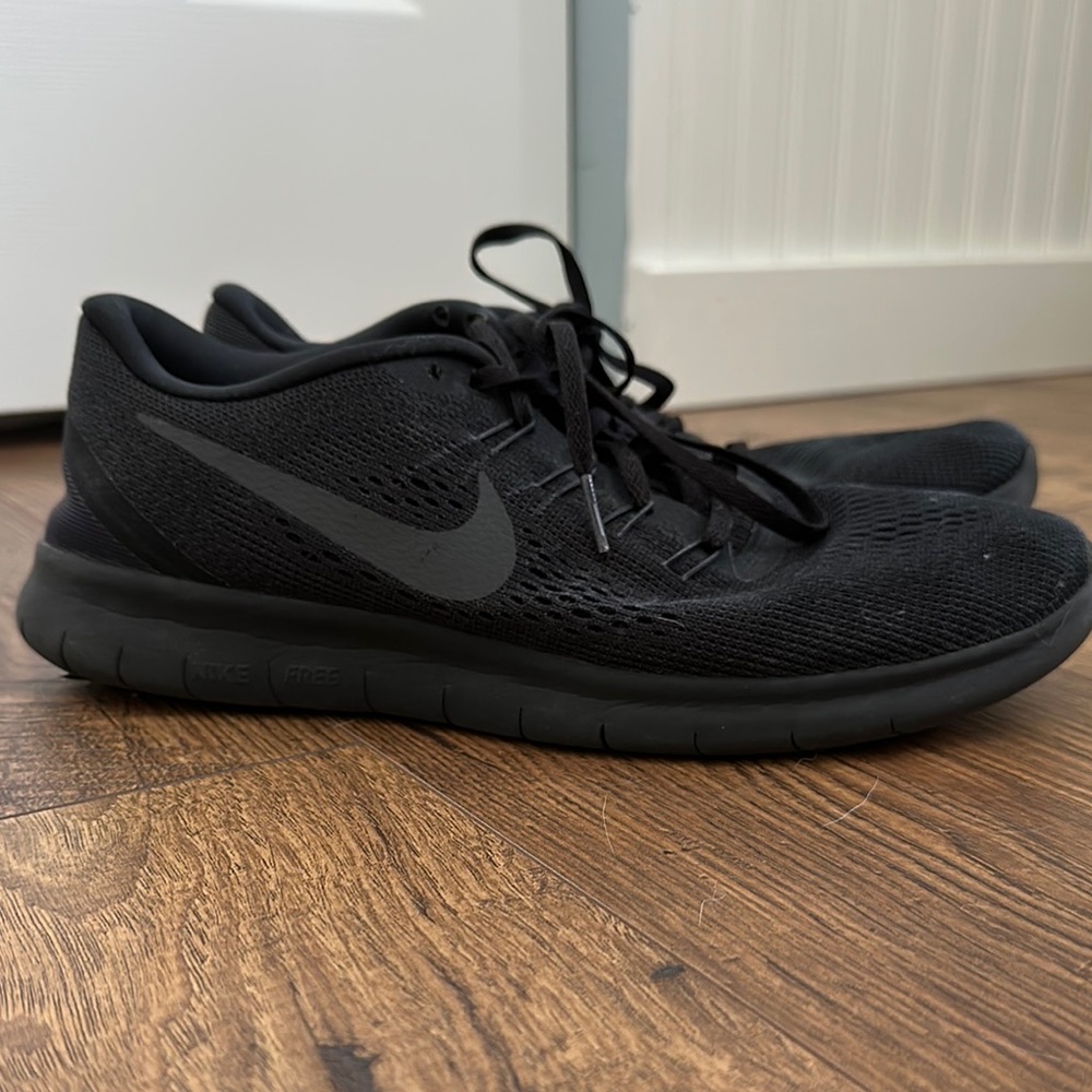 Nike Free Men’s Shoes